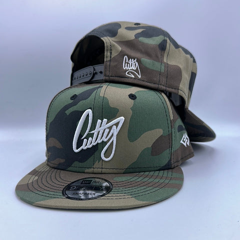 Snapback - 1Liner in WHITE Classic Puff on “Camo”